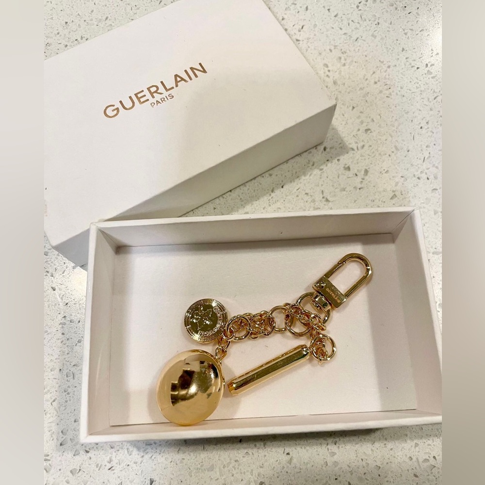 Guerlain  Key Chain